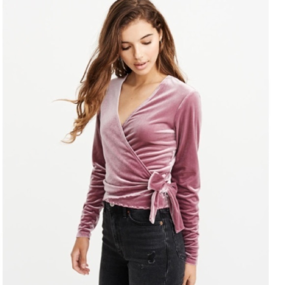 Abercrombie & Fitch Tops - Abercrombie & Fitch velvet wrap blouse long sleeve